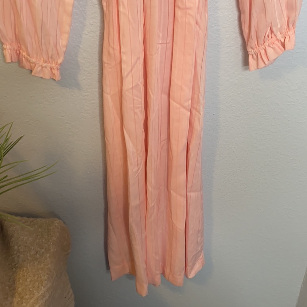 Vintage pale pink ruffle neck dress semi shear - Picture 7 of 11